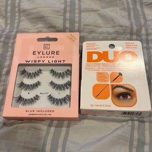Eyelashes and glue